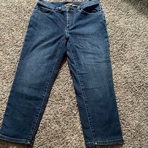 Duluth capri jeans size 6